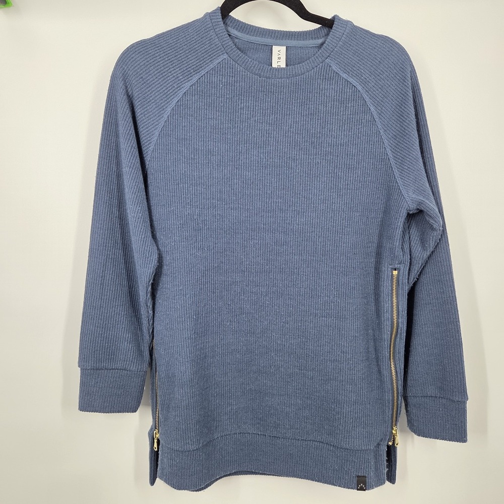 Varley Manning Long Sleeve Sweater XS Blue Oversized Boxy Side Zippers Ribbed